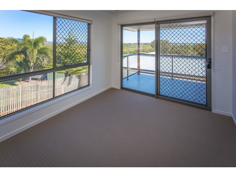 2/11 Sailway Drive, Eimeo QLD 4740