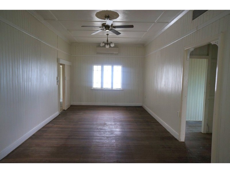 34 Hamilton Street, North Mackay QLD 4740