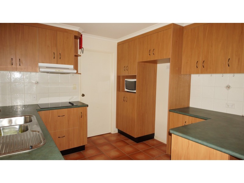 5 Marlin Court, Andergrove QLD 4740