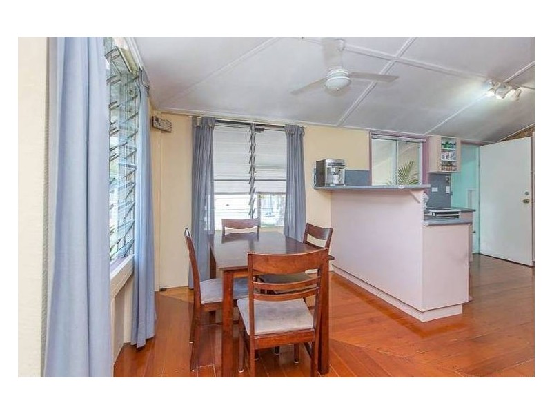 49 Bucasia Esplanade, Bucasia QLD 4750