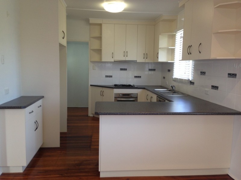 8 William Street, South Mackay QLD 4740