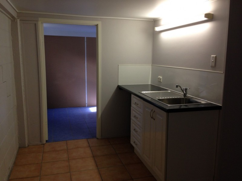 8 William Street, South Mackay QLD 4740