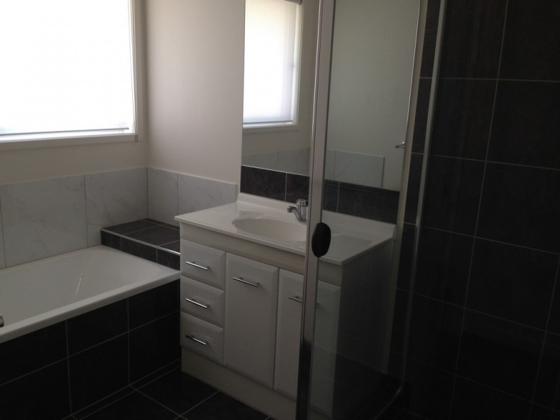 84 Busuttin Drive, Eimeo QLD 4740