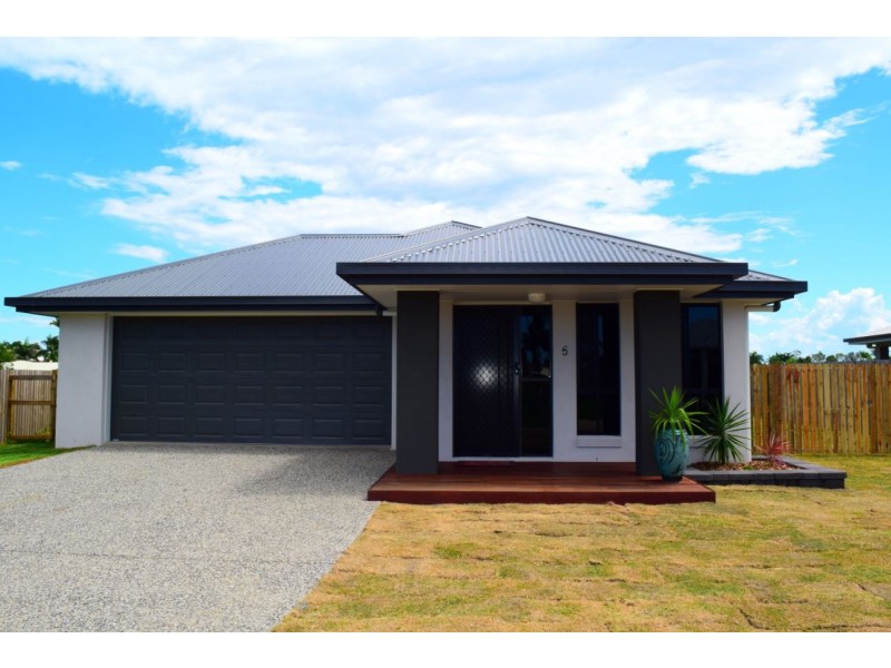 5 Burge Court, Glenella QLD 4740