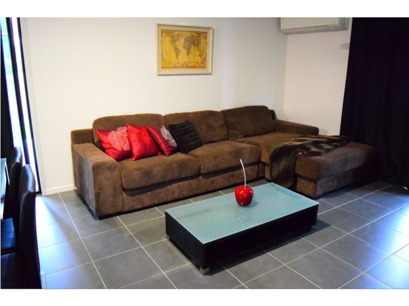 5 Burge Court, Glenella QLD 4740