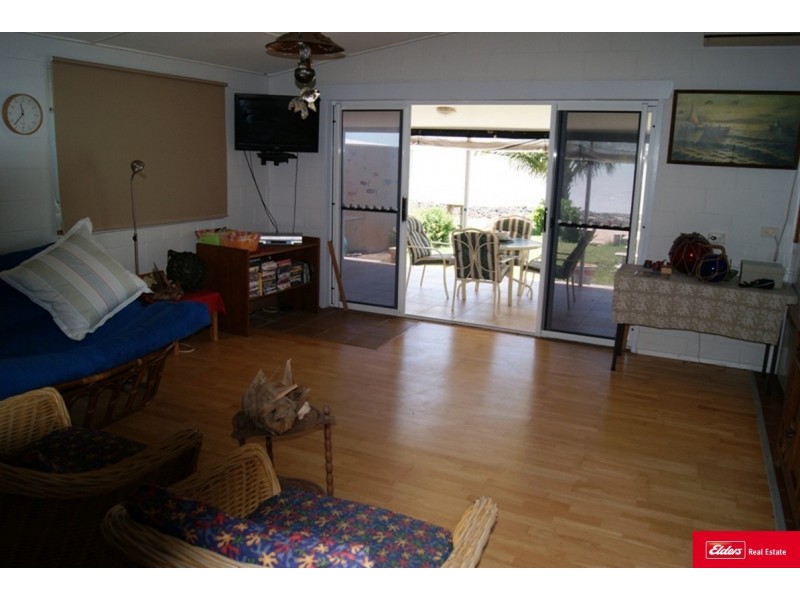 40 Colonial Drive, Clairview QLD 4741