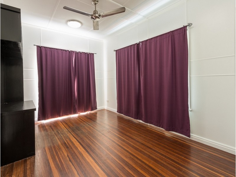 63 George Street, West Mackay QLD 4740