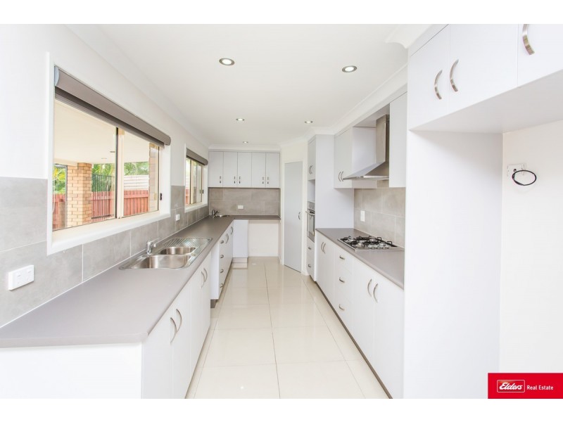 28 Busuttin Drive, Eimeo QLD 4740