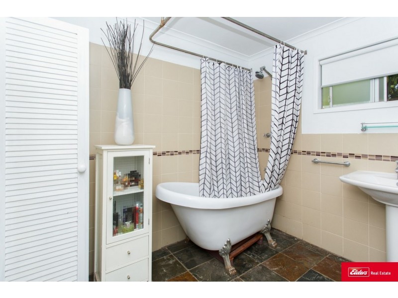 59 Pyms Road, Hampden QLD 4741