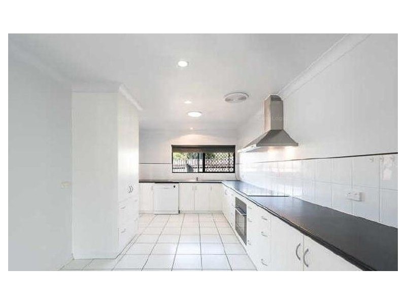 26 The Barons Drive, Andergrove QLD 4740