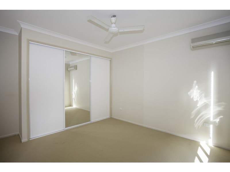 11 Cosford Close, Eimeo QLD 4740