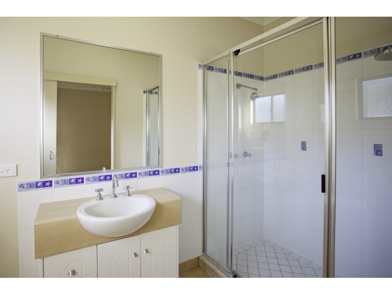 11 Cosford Close, Eimeo QLD 4740