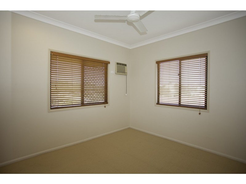 11 Cosford Close, Eimeo QLD 4740