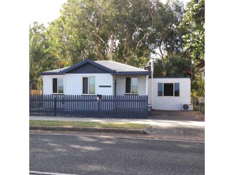 29 Slade Esplanade, Slade Point QLD 4740