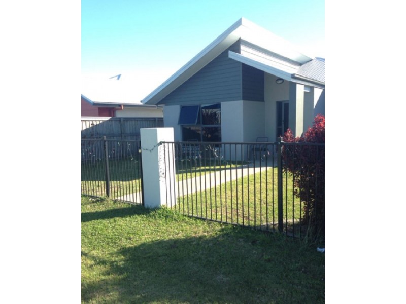 14 Trasero Lane, Beaconsfield QLD 4740