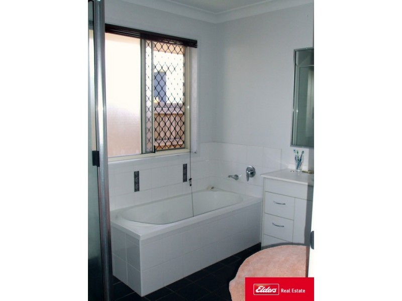 9 Botanical Drive, Ooralea QLD 4740