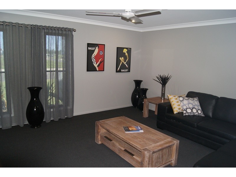13 Eleanor Drive, Beaconsfield QLD 4740