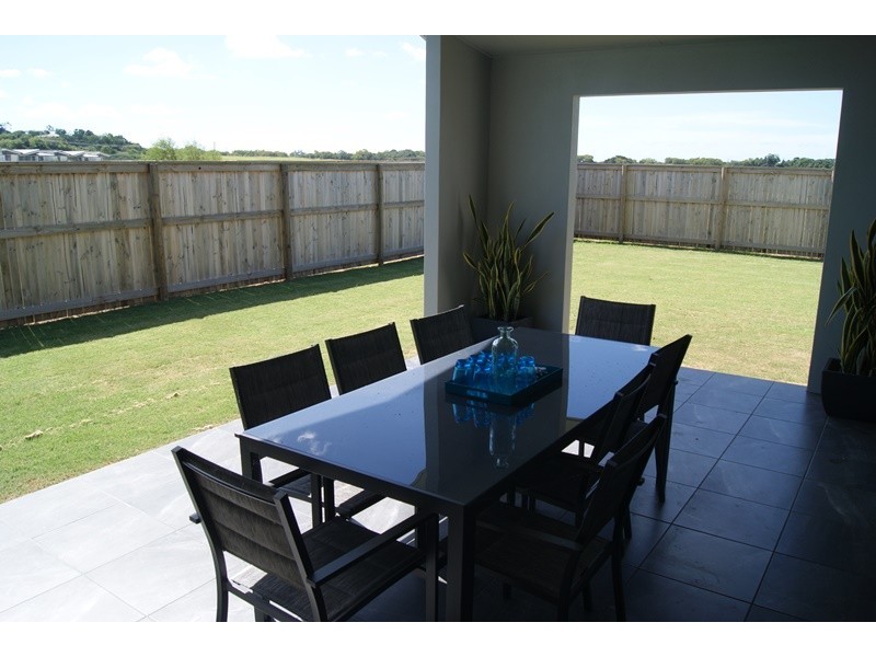 13 Eleanor Drive, Beaconsfield QLD 4740
