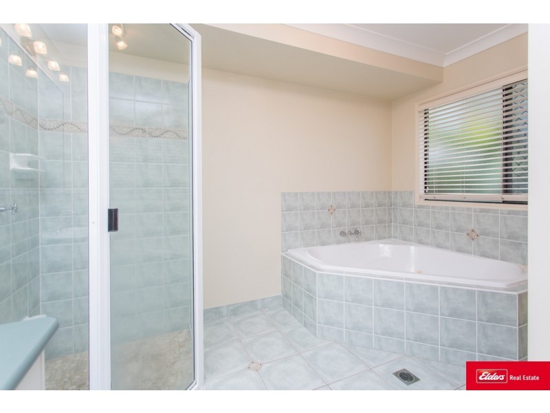 1 Cuttlefish Court, East Mackay QLD 4740