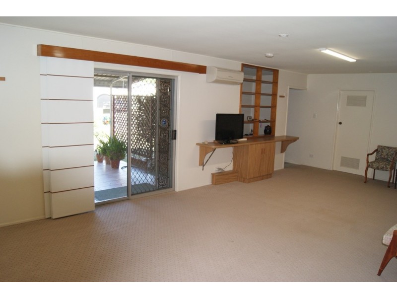 5 Thorning St, West Mackay QLD 4740