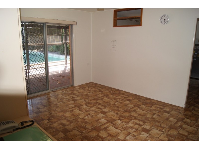 5 Thorning St, West Mackay QLD 4740