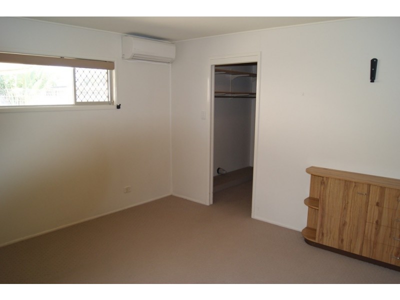 5 Thorning St, West Mackay QLD 4740