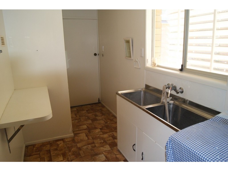 5 Thorning St, West Mackay QLD 4740