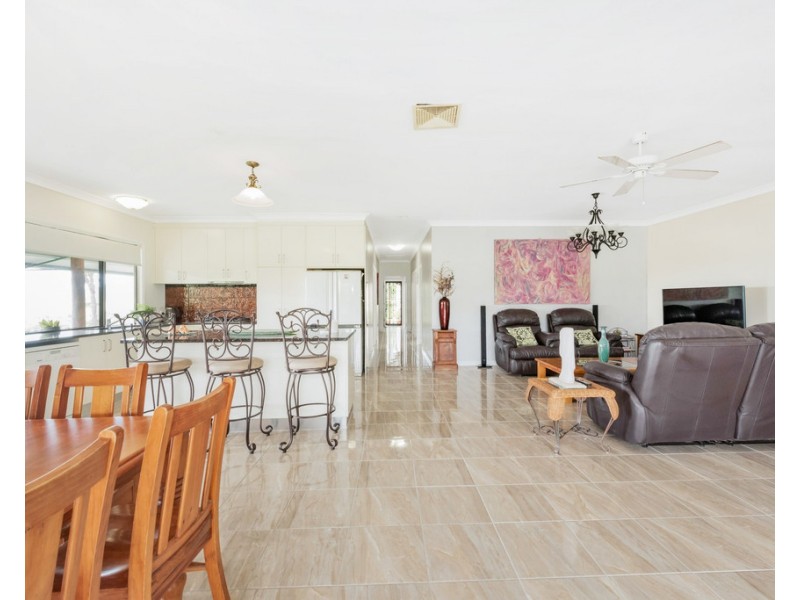 489 Yakapari-Seaforth Rd, Kuttabul QLD 4741