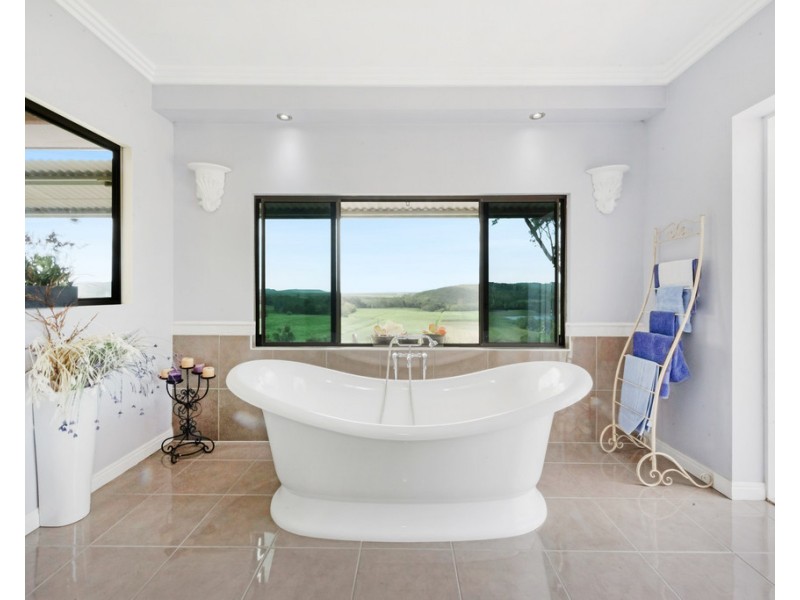 489 Yakapari-Seaforth Rd, Kuttabul QLD 4741