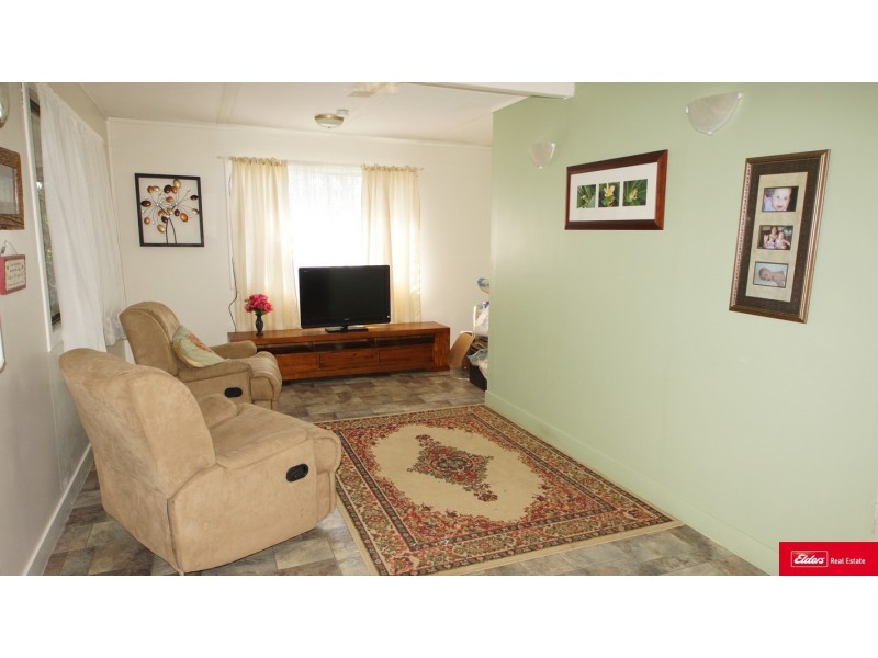 11 Keswick Avenue, Slade Point QLD 4740