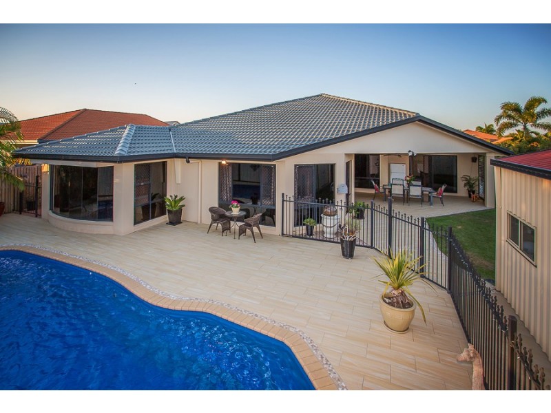17 Romaine Court, Glenella QLD 4740