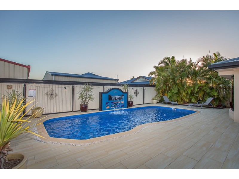 17 Romaine Court, Glenella QLD 4740