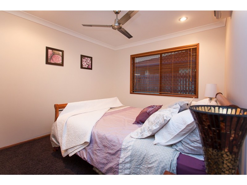 17 Romaine Court, Glenella QLD 4740