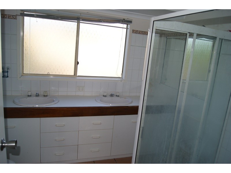1/23 Cabbage Tree Road, Andergrove QLD 4740