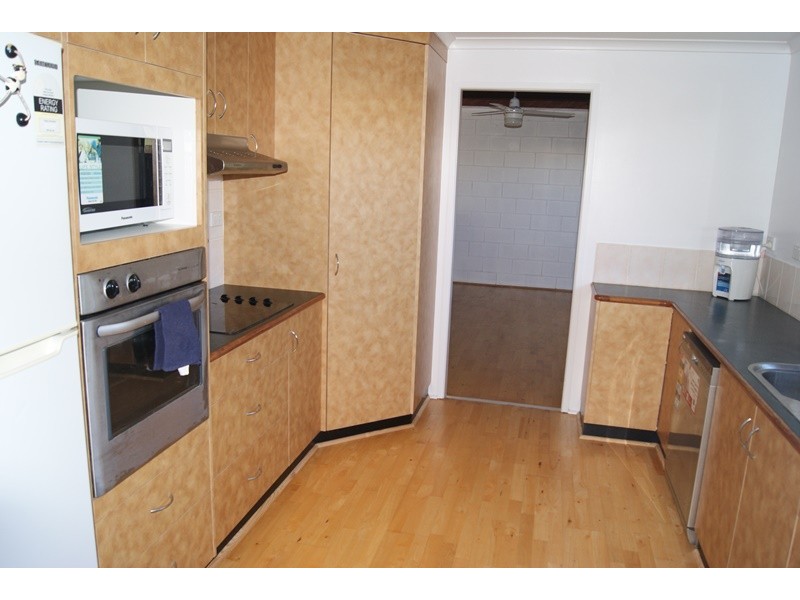 5 Danastas Avenue, Eimeo QLD 4740