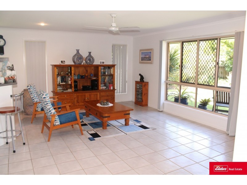 41 Schapers Road, Glenella QLD 4740