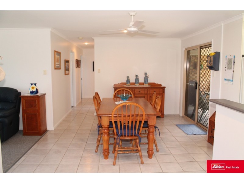 41 Schapers Road, Glenella QLD 4740