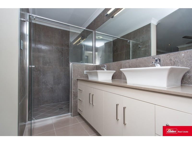 31 Bowden Crescent, Marian QLD 4753