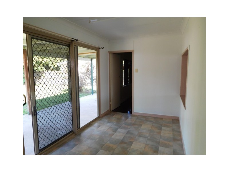 17 Pratt Street, South Mackay QLD 4740