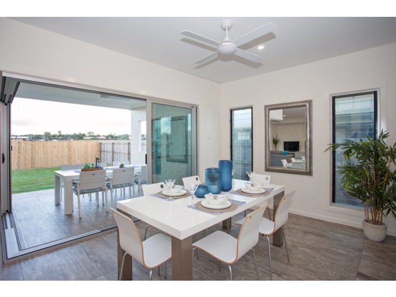 3 Boardrider Boulevard, Shoal Point QLD 4750