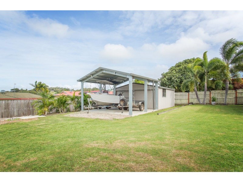 1 Douglas Crescent, Rural View QLD 4740