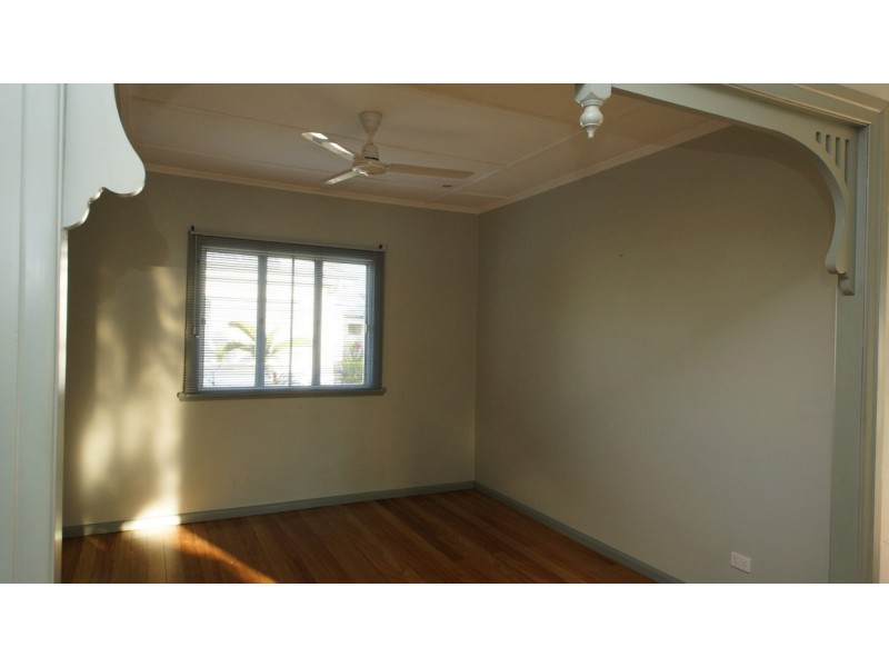 22 Milne Lane, West Mackay QLD 4740