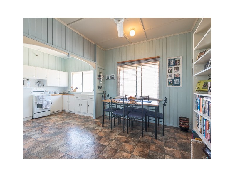 9 Steen Street, South Mackay QLD 4740