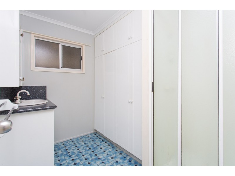 22 Janz Street, Slade Point QLD 4740