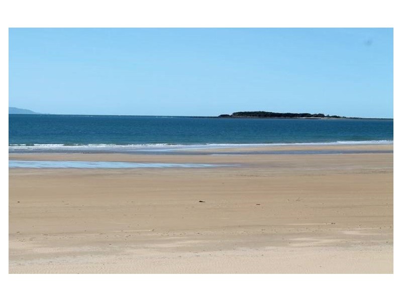 19 Peninsula Drive, Hay Point QLD 4740