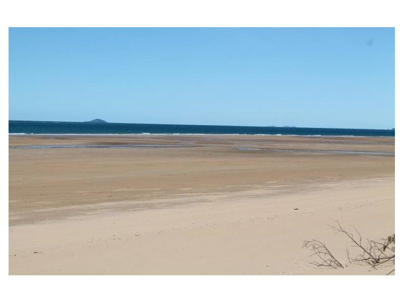 19 Peninsula Drive, Hay Point QLD 4740