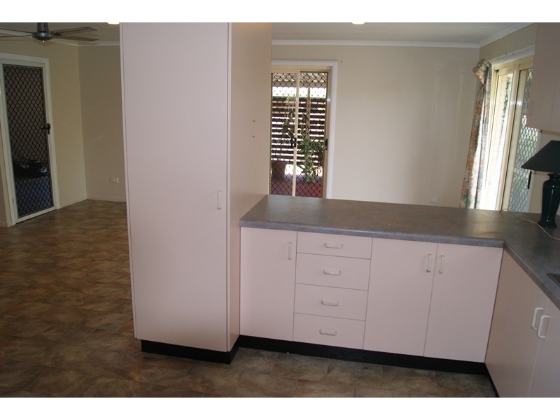 15 Kristy Crescent, Eimeo QLD 4740