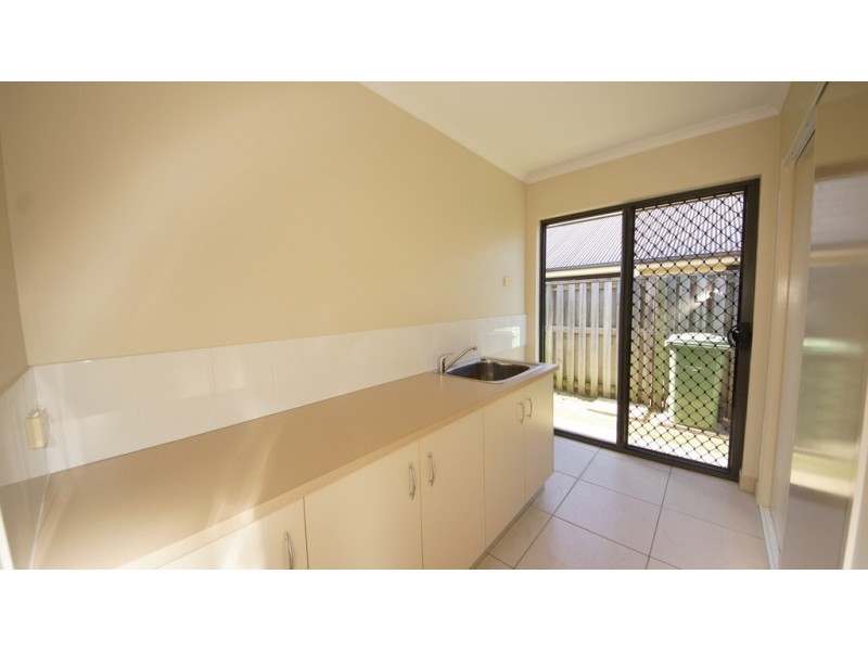 10 Narrabeen Street, Blacks Beach QLD 4740
