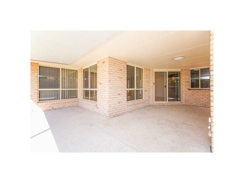 6 Marine Parade, Bucasia QLD 4750