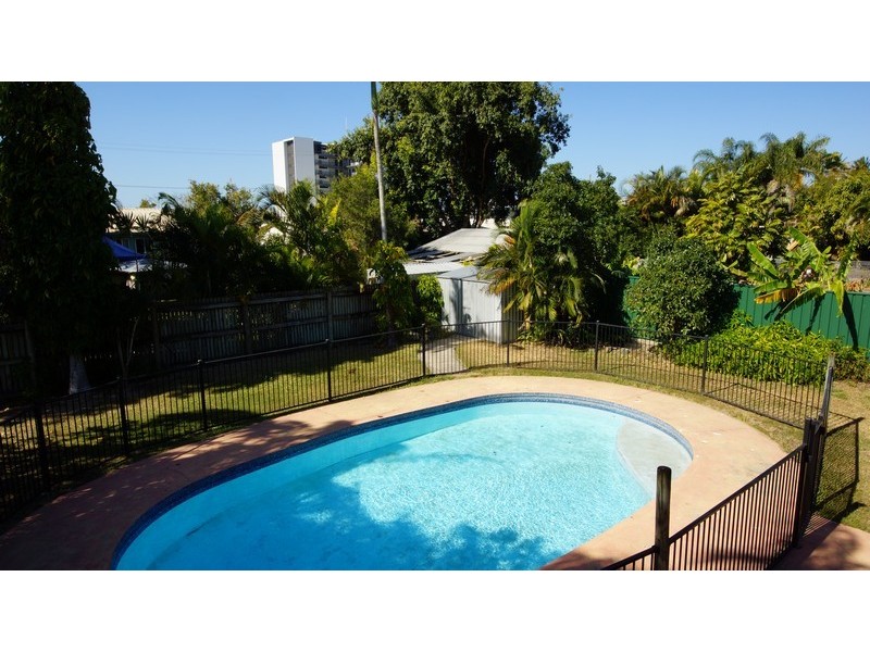 16 Dalrymple Street, East Mackay QLD 4740